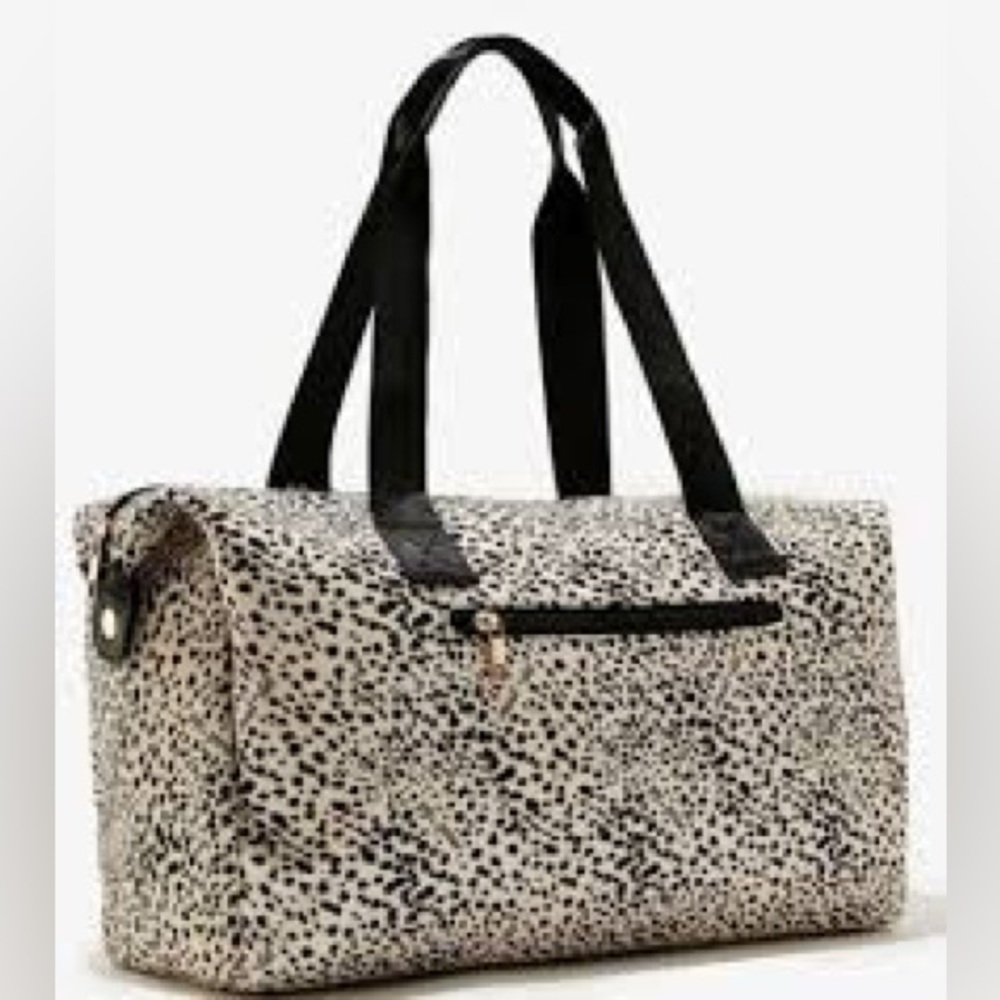 Mail + Lili Weekender bag